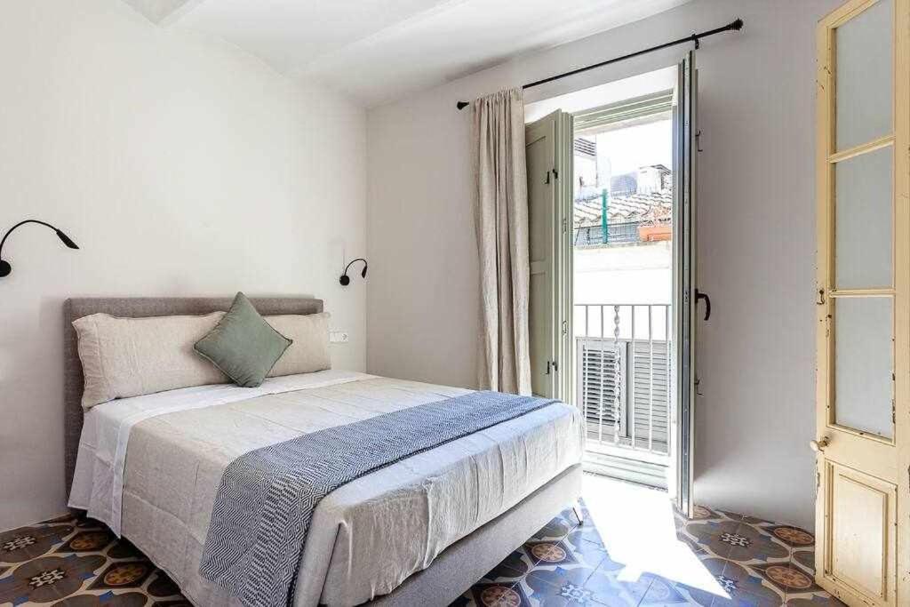 Velo Vern 3 Luxury Penthouse W Views Of City Wall Girona Ngoại thất bức ảnh