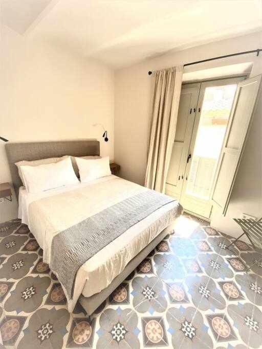 Velo Vern 3 Luxury Penthouse W Views Of City Wall Girona Ngoại thất bức ảnh